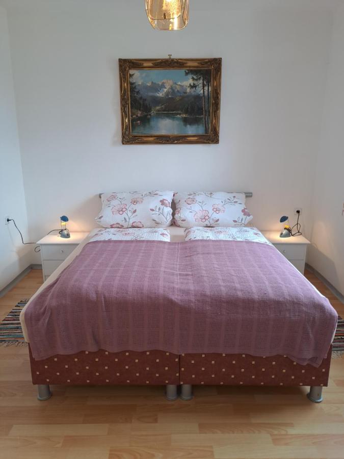 Keller'S Ferienwohnung An Der Saale Schwarzenbach an der Saale エクステリア 写真